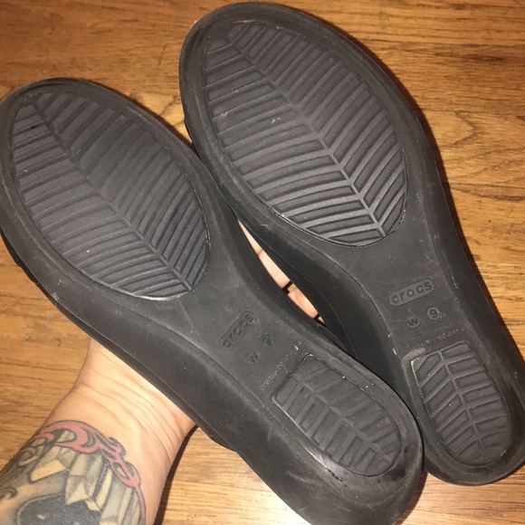 Black Slide on Crocs - Picture 5 of 6